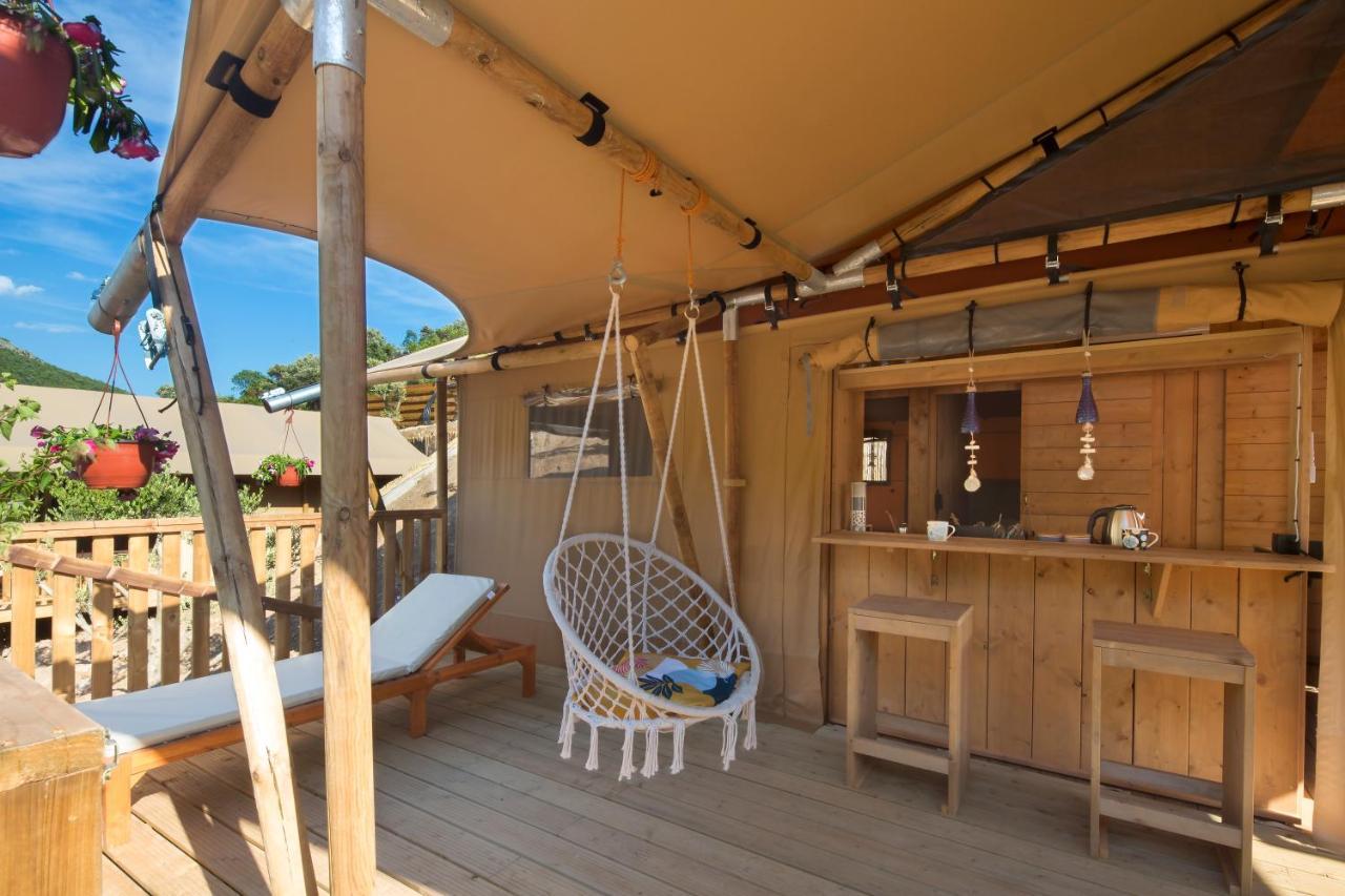 Sea Glamping Hotell Kotor Eksteriør bilde