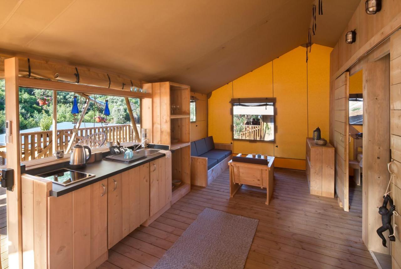 Sea Glamping Hotell Kotor Eksteriør bilde