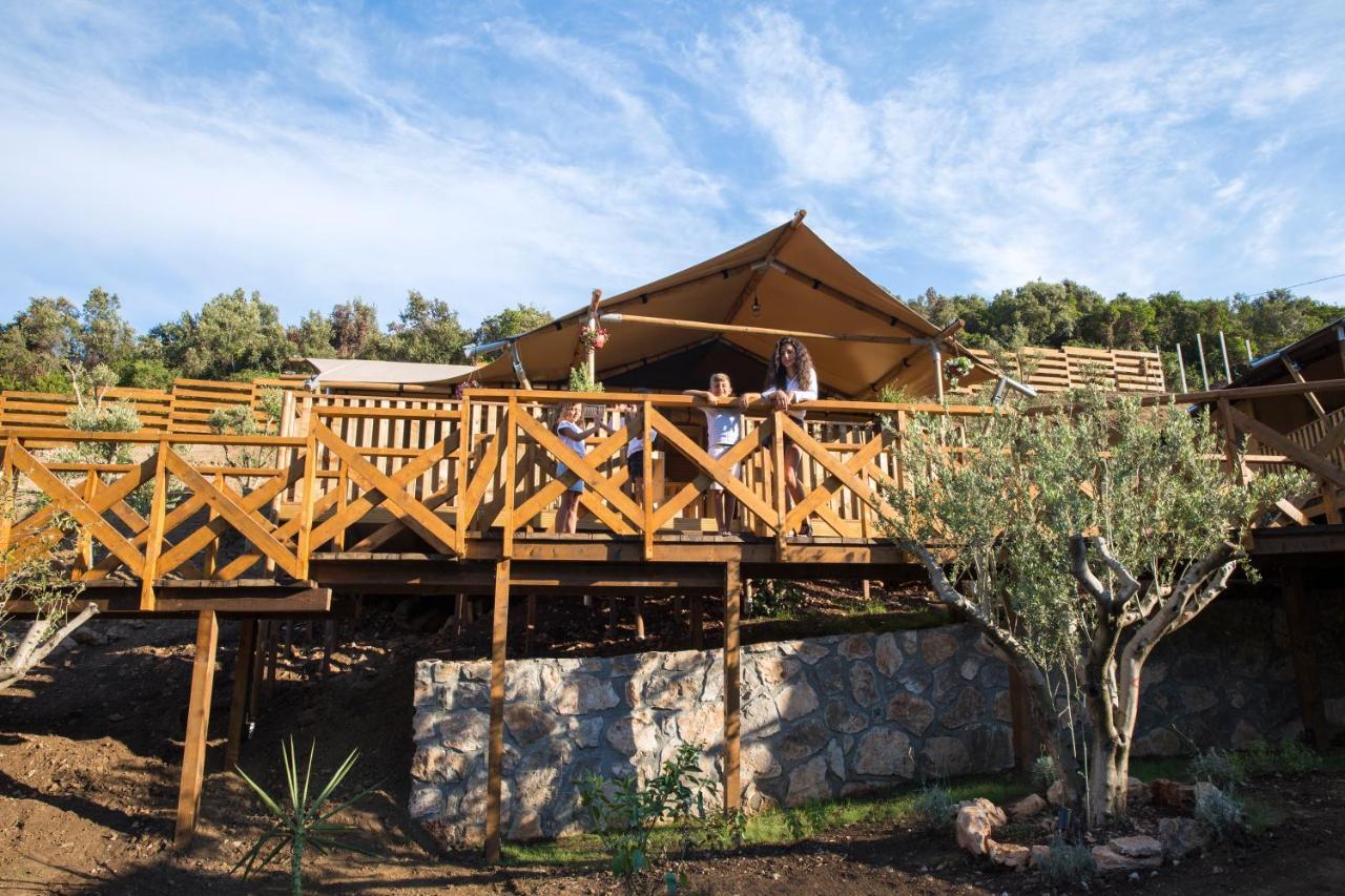 Sea Glamping Hotell Kotor Eksteriør bilde