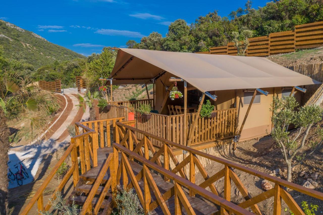 Sea Glamping Hotell Kotor Eksteriør bilde