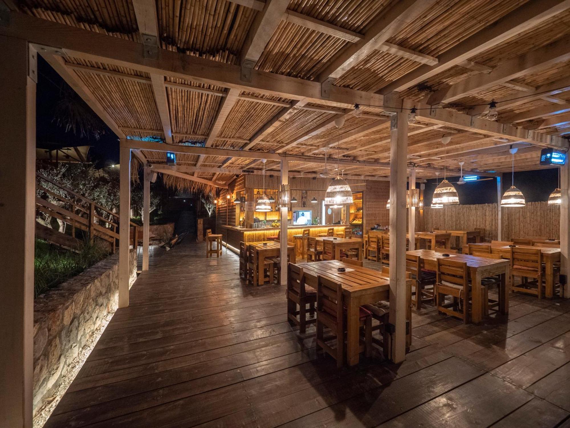 Sea Glamping Hotell Kotor Eksteriør bilde