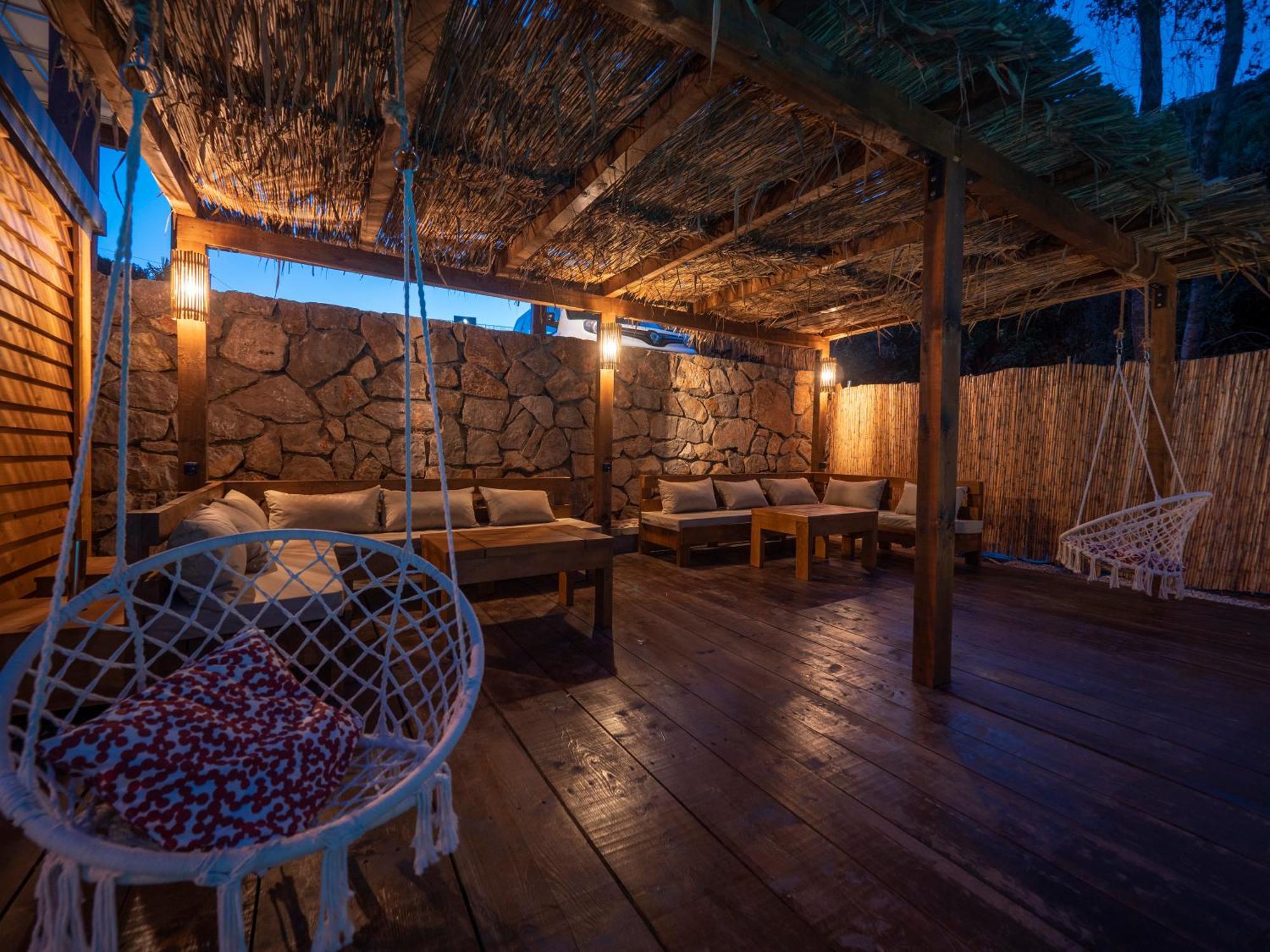 Sea Glamping Hotell Kotor Eksteriør bilde